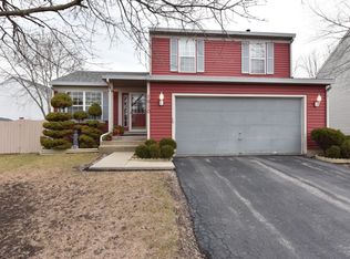 1910 Carl Dr, Round Lake Beach, IL