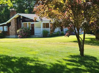 34 Forrestal Dr, Westerly, RI 02891