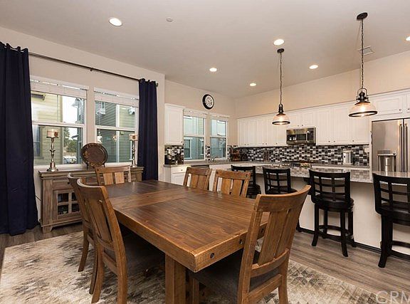 5th image of 12423 Amesbury Cir