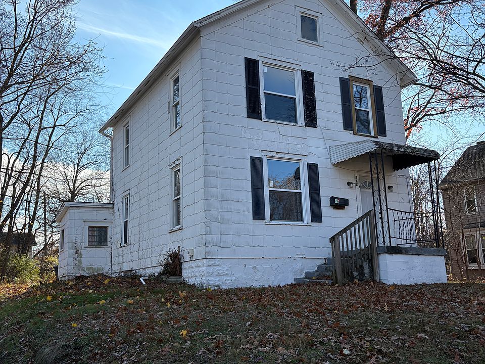 1st image of 842 Bellevue Ave