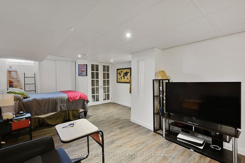 Ottawa House for rent - 4 Bedrooms — photo 32