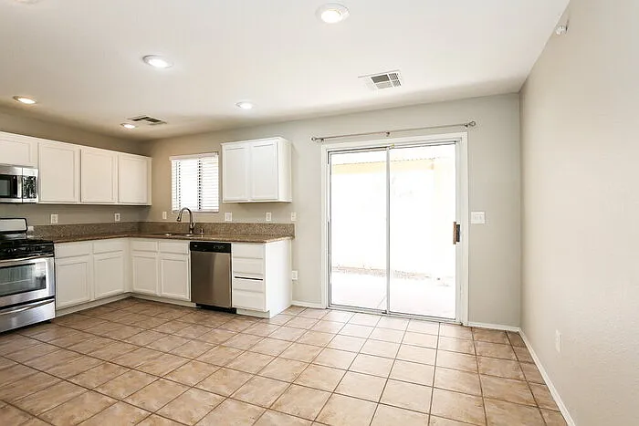 9714 Harper Edge St — Photo 2
