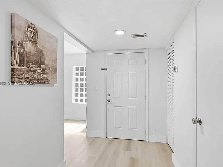 8855 SW 131st Ct #202 — Photo 5