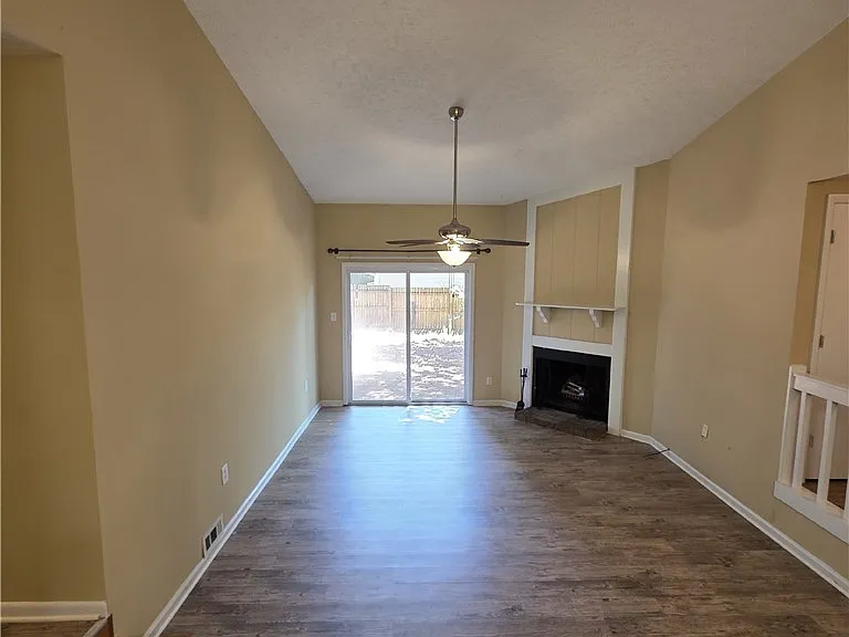 7172 Evanston St — Photo 7