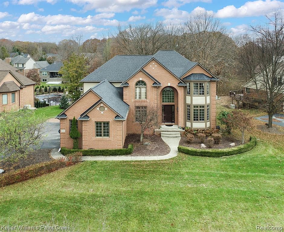60486 Balmoral Way, Rochester, MI 48306 MLS 20230094948 Zillow