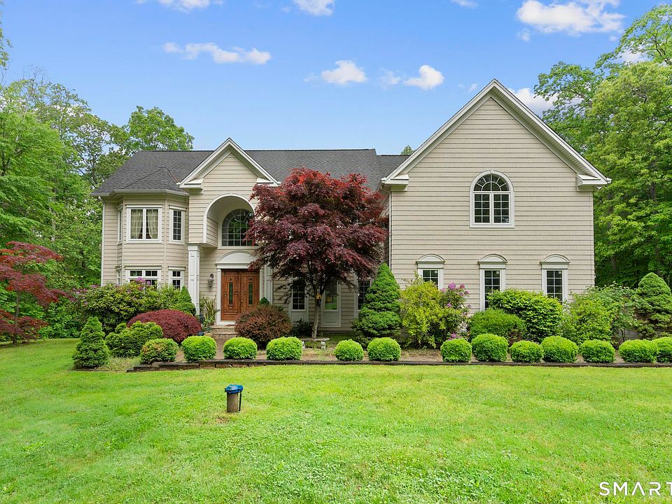 1st image of 43 Chestnut Grove