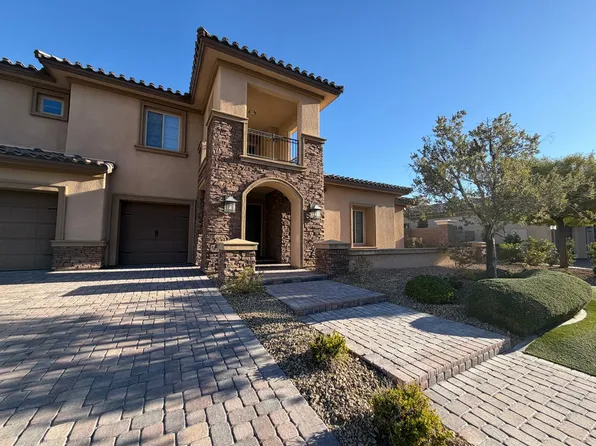 56 Olympia Chase Dr, Las Vegas, NV 89141