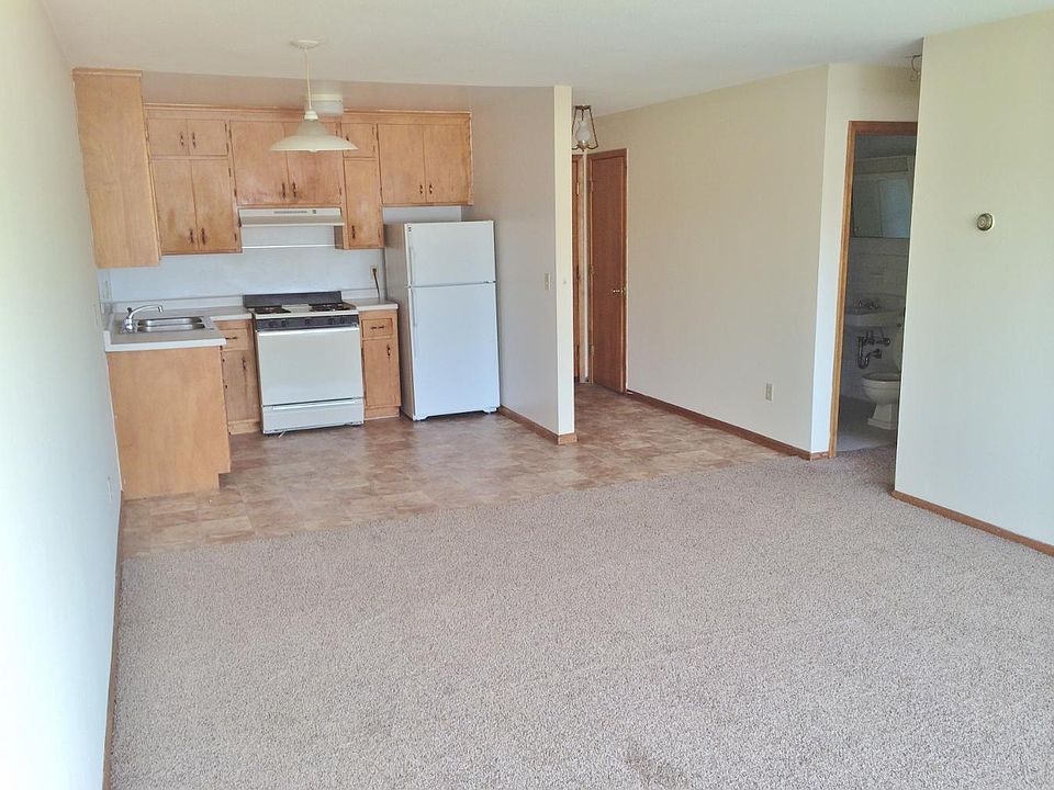 1st image of 3412 Bloomington Ave