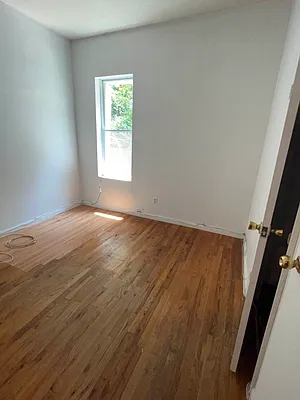 Rented by Delmark Realty LLC | media 47
