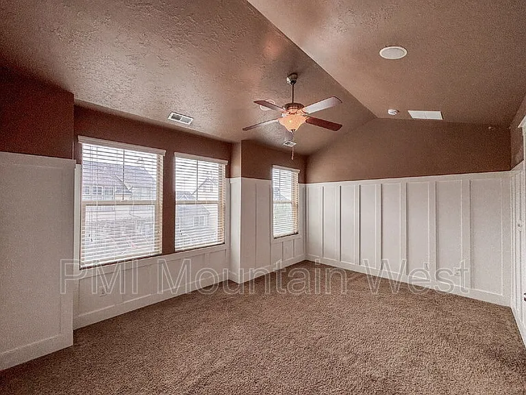 420 N Main St #29 — Photo 25