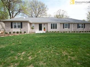 9551 Windsor St, Overland Park, KS 66206
