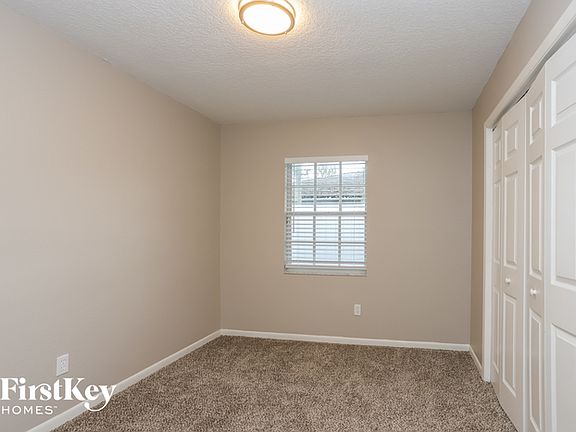 4th image of 6722 S Englewood Ave