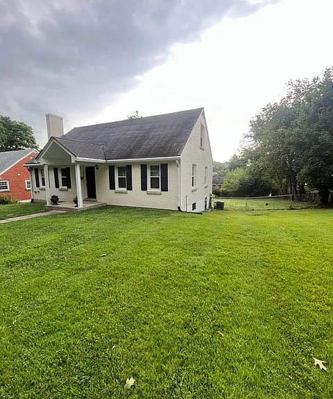 268 Boiling Springs Dr — Photo 2