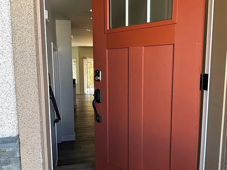 840 Civic Center Dr — Photo 5