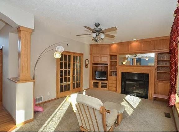 3rd image of 13000 Oakwood Dr
