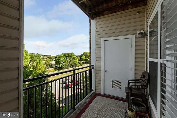 3830 Lightfoot St #326 — Photo 5