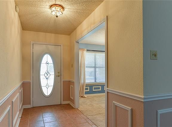 4th image of 2530 Satinwood Ct