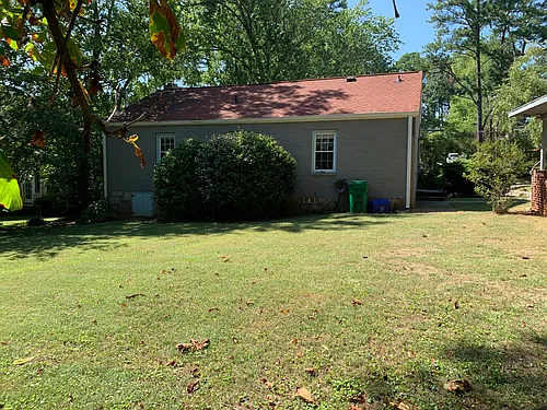 1335 Merry Ln NE Photo 1