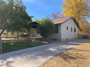 893 Depew St, Lakewood, CO 80214