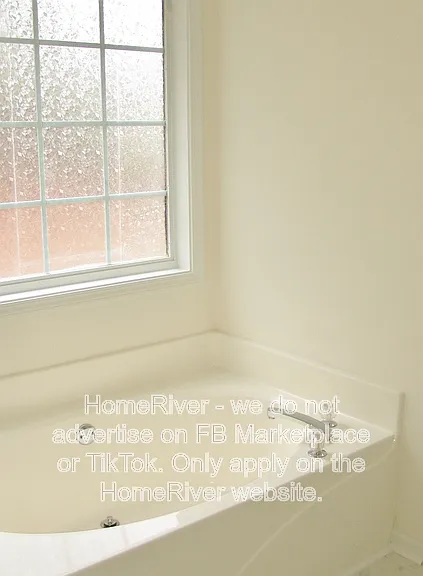 392 Shoal Cir — Photo 16