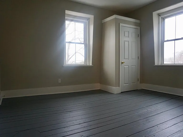 678A Maplewood Ave — Photo 17