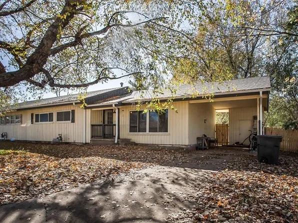 502 Ranchero Pl, Belton, MO 64012