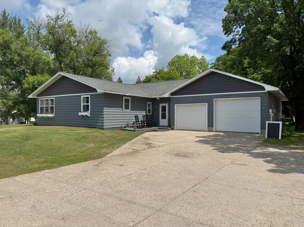 420 S Pelican Ave, Vergas, MN 56587