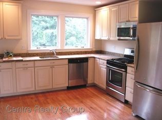 1020 Chestnut St APT 2, Newton, MA 02464