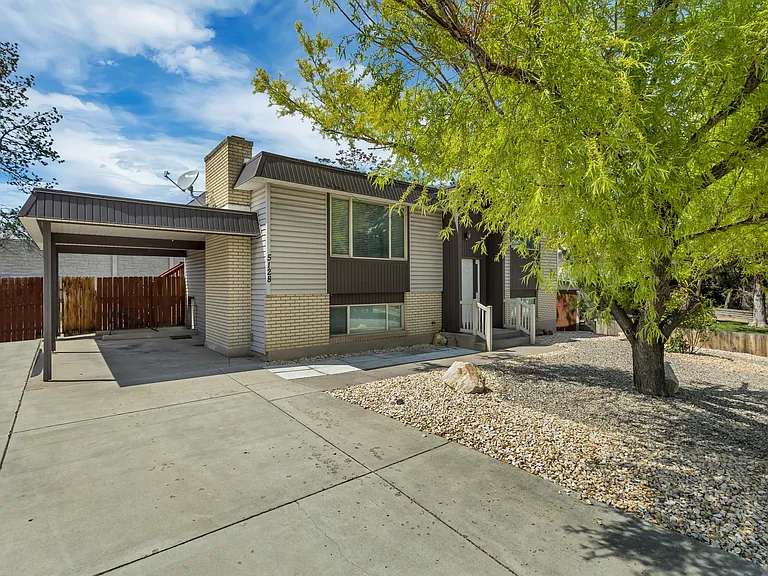 5128 S 3760 W #1 — Photo 3