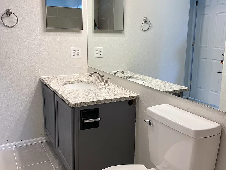 809 Marshall Dr — Photo 6