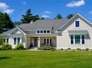 3 Carrs Ln, North Kingstown, RI 02852