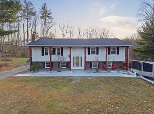 78 Dunstable Rd, Westford, MA 01886