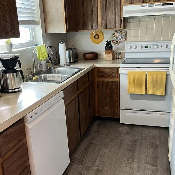 1814 Belmar Dr — Photo 6