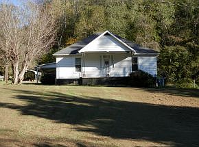 2nd image of 2216 Pennington Gap Hwy
