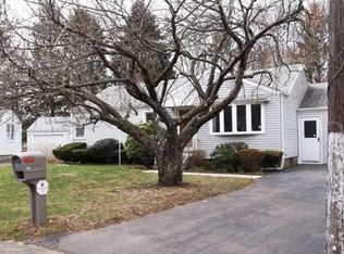 93 Dominican Rd, Branford, CT 06405