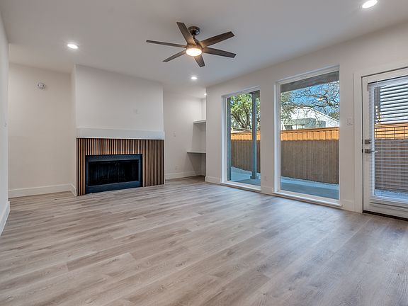 2nd image of 5755 Phoenix Dr APT A