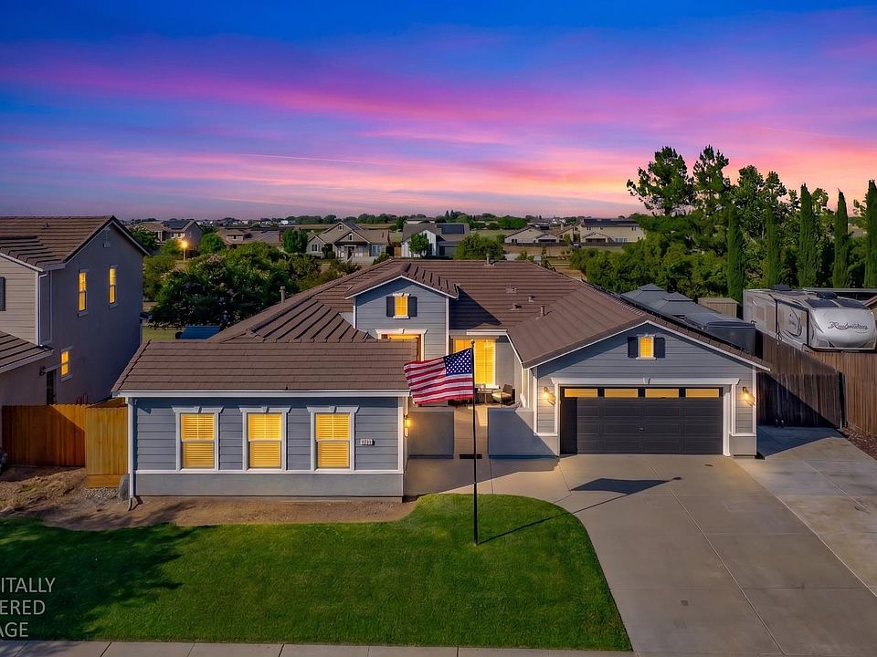 1st image of 1213 Pecos Way