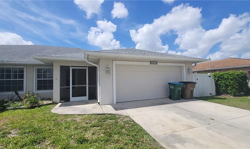 1010 SE 12th Ter
