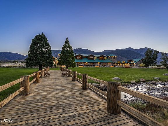 4th image of 827 River Ranch Rd