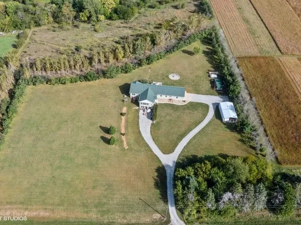 6430 S 20th Ave W, Newton, IA 50208