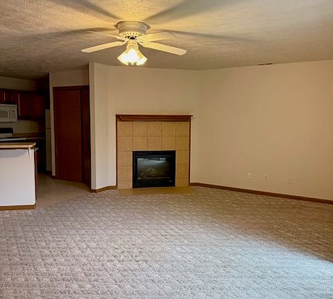 4th image of 1064 Cumberland Ave