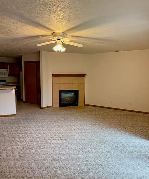 1074 Cumberland Ave — Photo 4