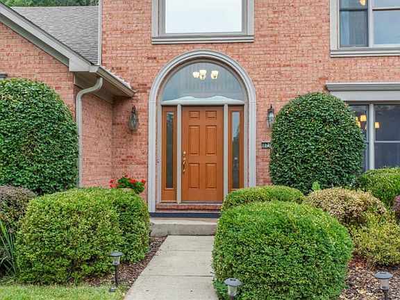 4th image of 8213 Farwick Ct