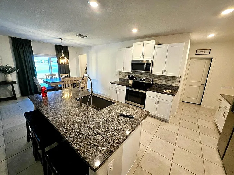 12751 Weston Oaks Ln — Photo 7