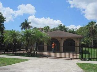 10380 SW 182nd St, Miami, FL 33157