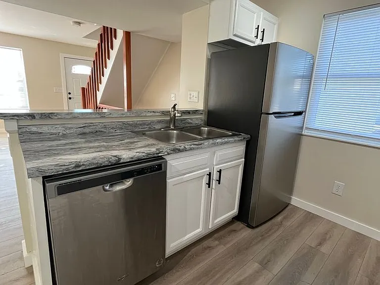 5090 Silver Bow Dr — Photo 8