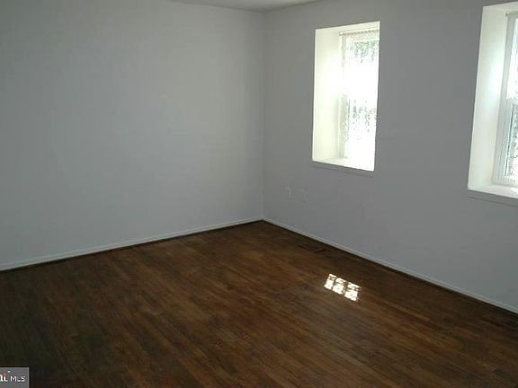 4th image of 1016 Copperstone Ct