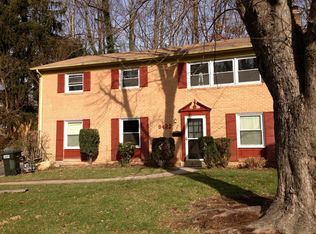 9422 Mauck Ct, Fairfax, VA 22032