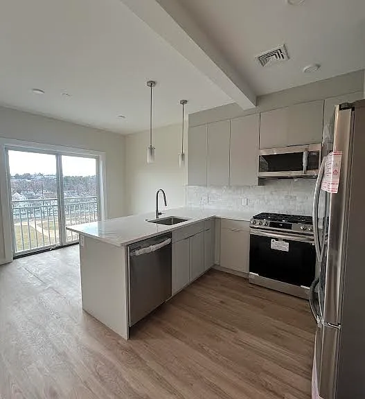 458 Washington St #307 — Photo 1