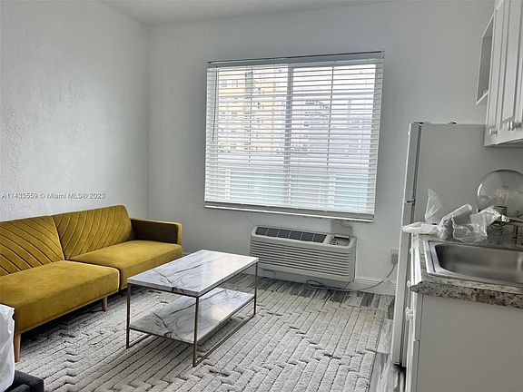 2nd image of 3025 Indian Creek Dr APT 309